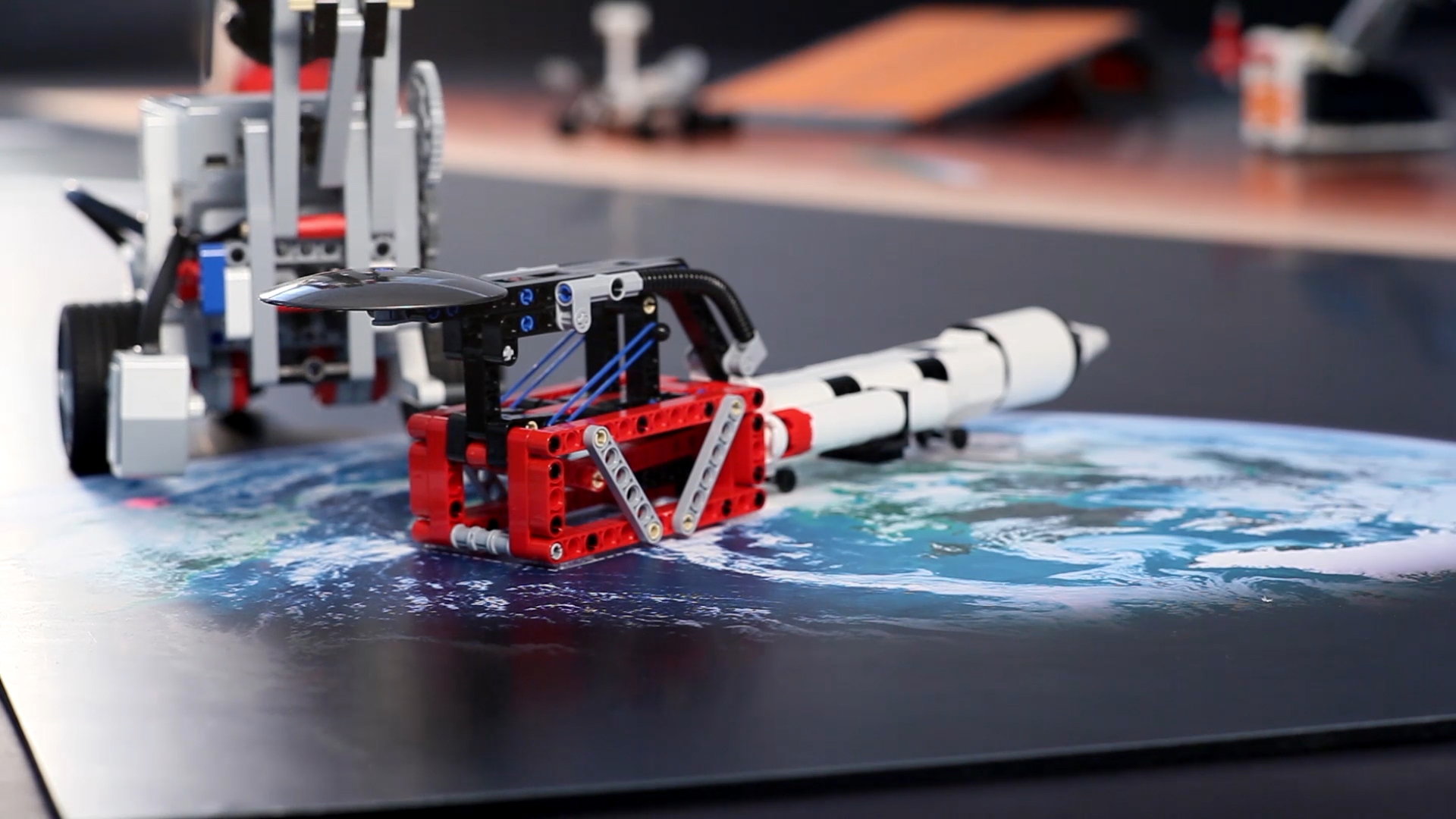 Initiate Launch - EV3 Space Challenge - Lesson Plans - LEGO Education